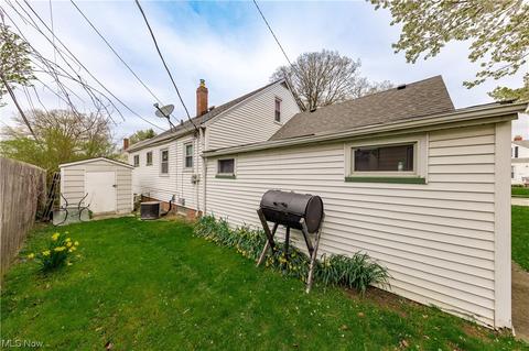 110 E 206th St, Euclid, OH 44123 photo 27