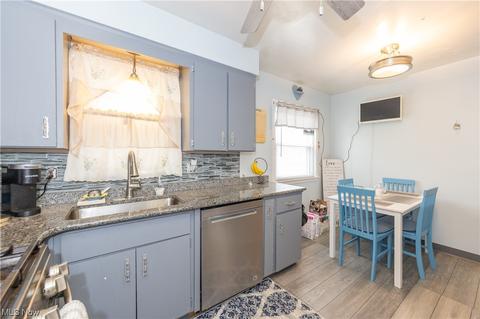 110 E 206th St, Euclid, OH 44123 photo 7