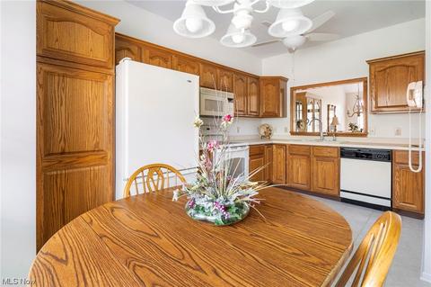 4550 Earlington Cir NW, Canton, OH 44708 photo 7