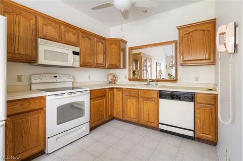 4550 Earlington Cir NW, Canton, OH 44708 photo 6