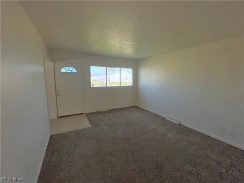 623 S Logan St, Elyria, OH 44035 photo 12