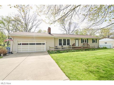 1620 Centerview Dr, Copley, OH 44321 photo 3