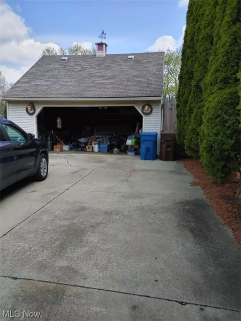 249 Killian Rd, Akron, OH 44319 photo 19