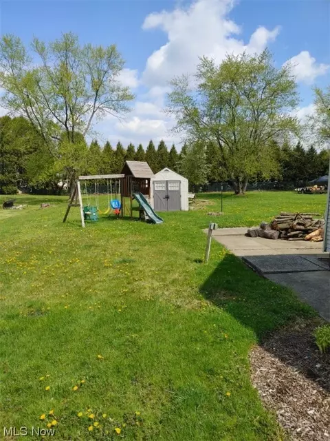 249 Killian Rd, Akron, OH 44319 photo 17