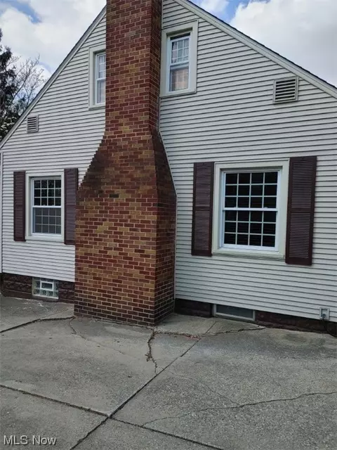 249 Killian Rd, Akron, OH 44319 photo 15