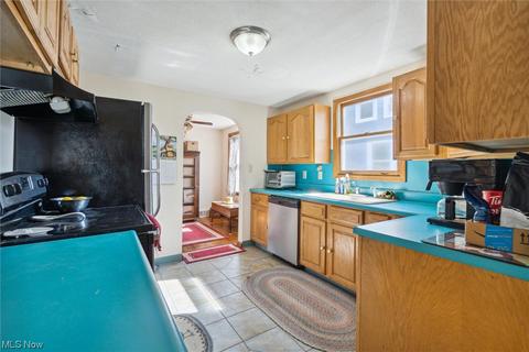 1658 W 3rd St, Ashtabula, OH 44004 photo 7