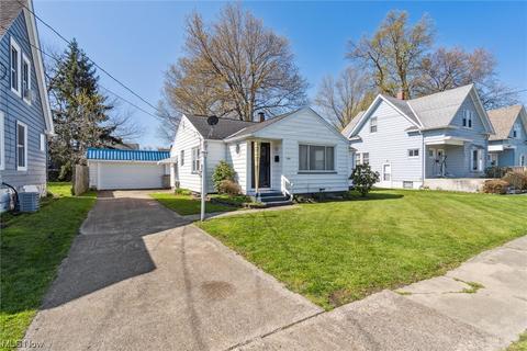 1658 W 3rd St, Ashtabula, OH 44004 photo 3