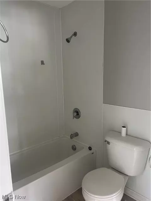 329 Morgan Ave, Elyria, OH 44035 photo 9