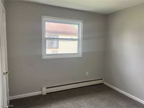 329 Morgan Ave, Elyria, OH 44035 photo 6