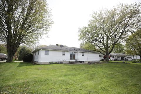 41902 Debra Dr, Elyria, OH 44035 photo 2