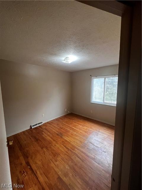 583-585 Evans Ave, Akron, OH 44310 photo 15