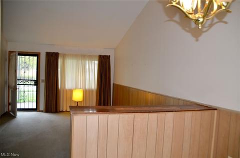 2046 E 41st St, Lorain, OH 44055 photo 7
