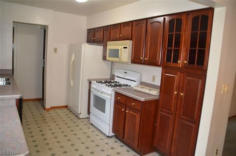 2046 E 41st St, Lorain, OH 44055 photo 14
