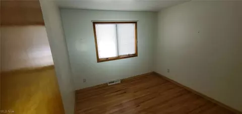14904 Summit Ave, Maple Heights, OH 44137 photo 6