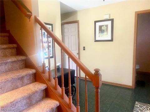 116 Ferris State Ct, Elyria, OH 44035 photo 3