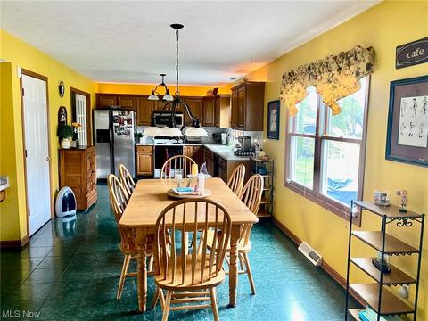 116 Ferris State Ct, Elyria, OH 44035 photo 8