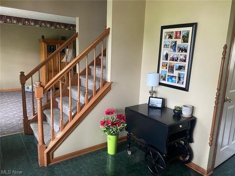 116 Ferris State Ct, Elyria, OH 44035 photo 2