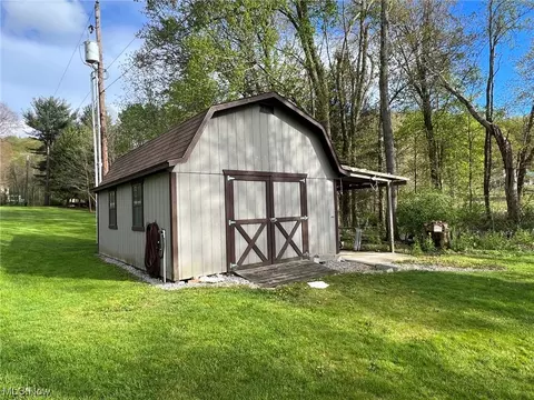 6498 Wolf Run Rd SE, Dennison, OH 44621 photo 32
