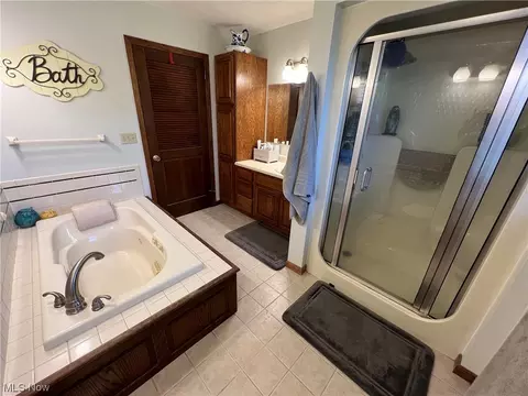 6498 Wolf Run Rd SE, Dennison, OH 44621 photo 17