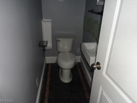 6457 Stanbury Rd, Parma, OH 44129 photo 13