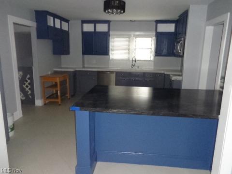 6457 Stanbury Rd, Parma, OH 44129 photo 11