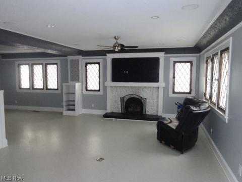 6457 Stanbury Rd, Parma, OH 44129 photo 5