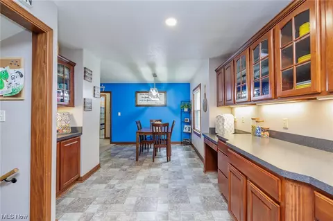 6312 Dora Blvd, Independence, OH 44131 photo 11
