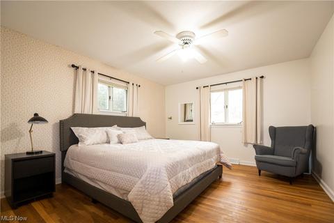 155 E Main St, Madison, OH 44057 photo 9