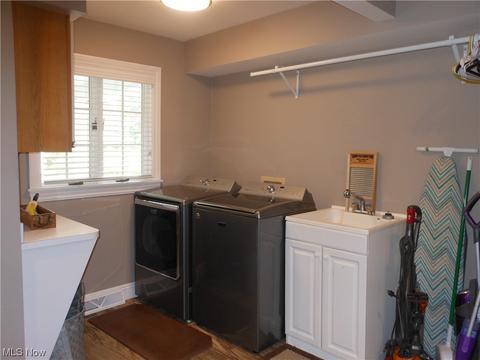 7685 Winterberry Dr, Boardman, OH 44512 photo 12