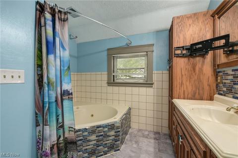 102 Cornell Ave, Elyria, OH 44035 photo 20