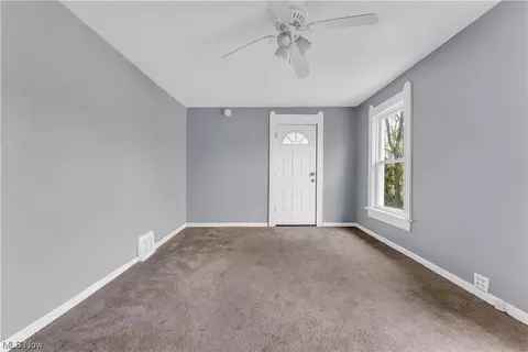 5235 Milo Ave, Maple Heights, OH 44137 photo 17