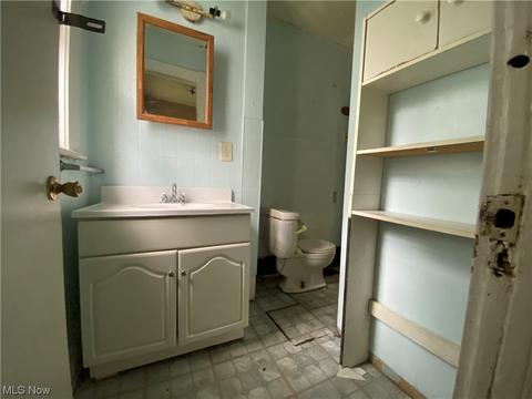424 W 38th St, Ashtabula, OH 44004 photo 11