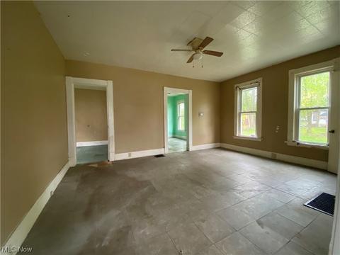 424 W 38th St, Ashtabula, OH 44004 photo 7