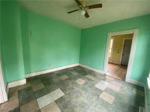 424 W 38th St, Ashtabula, OH 44004 photo 25