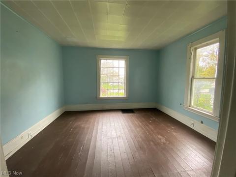 424 W 38th St, Ashtabula, OH 44004 photo 5