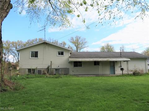 2616 Vassar Ave, Lorain, OH 44053 photo 3