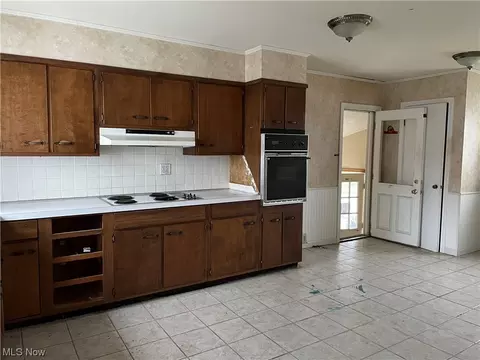 555 E Wilbeth Rd, Akron, OH 44301 photo 5