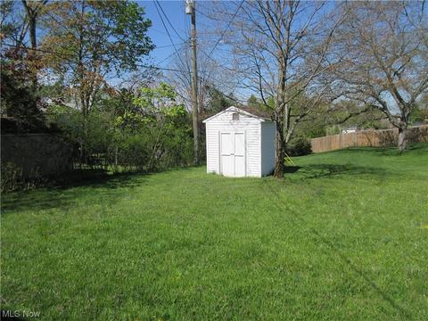 7590 State Rd, Parma, OH 44134 photo 6