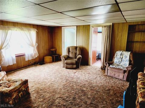 742 Clark St, Philo, OH 43771 photo 8