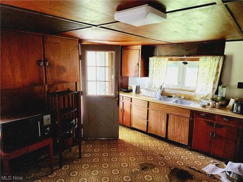 742 Clark St, Philo, OH 43771 photo 12