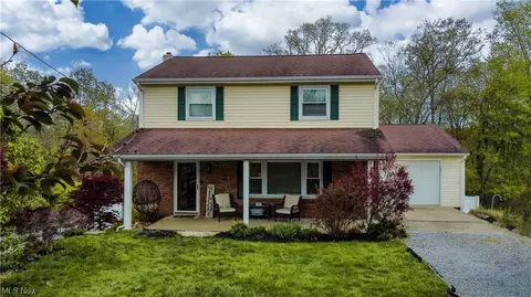 140 Bantam Ridge Ct, Wintersville, OH 43953