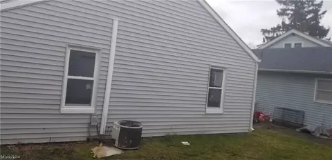 512 Fairmount Ave, Elyria, OH 44035 photo 14