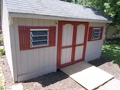 358 Columbus St, Elyria, OH 44035 photo 25