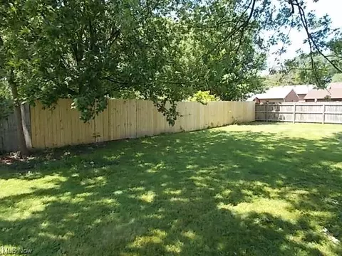 358 Columbus St, Elyria, OH 44035 photo 27