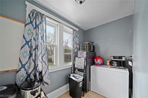 655 Wright Ave, Alliance, OH 44601 photo 5