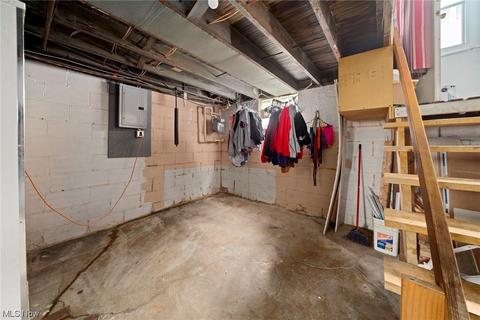655 Wright Ave, Alliance, OH 44601 photo 25