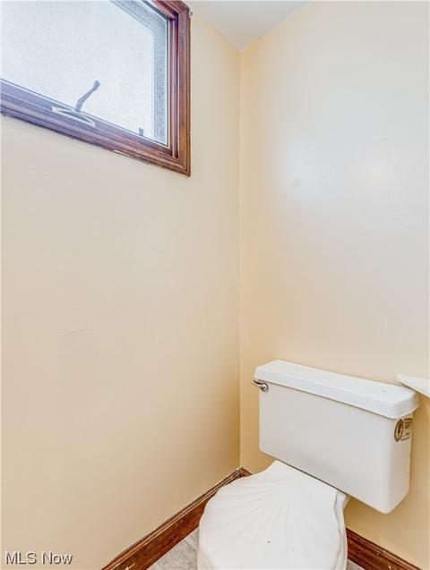 674 Wright Ave, Alliance, OH 44601 photo 16