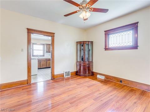 674 Wright Ave, Alliance, OH 44601 photo 10