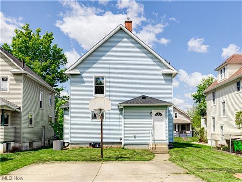 674 Wright Ave, Alliance, OH 44601 photo 3