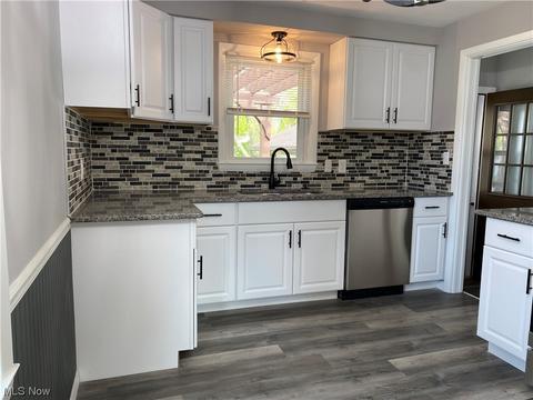 6915 Paxton Rd, Boardman, OH 44512 photo 4